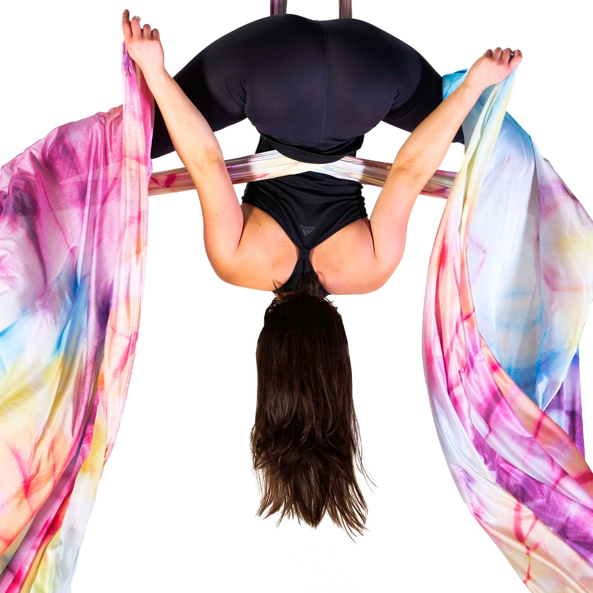 performer using multicoloured silks