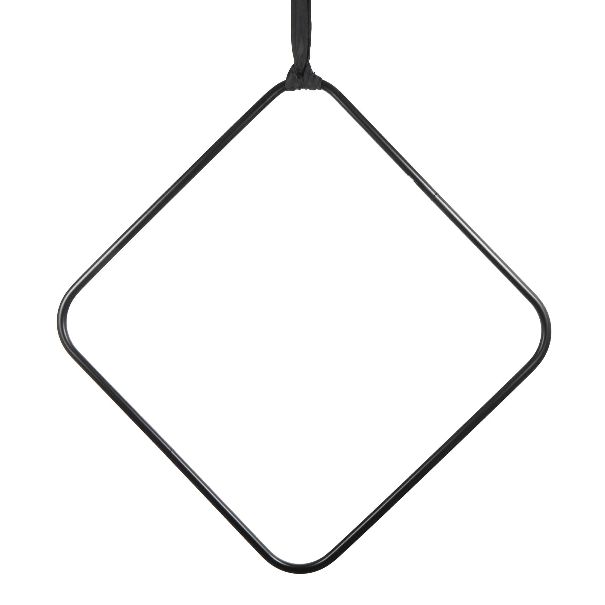 an aerial square rigged in diamond shape