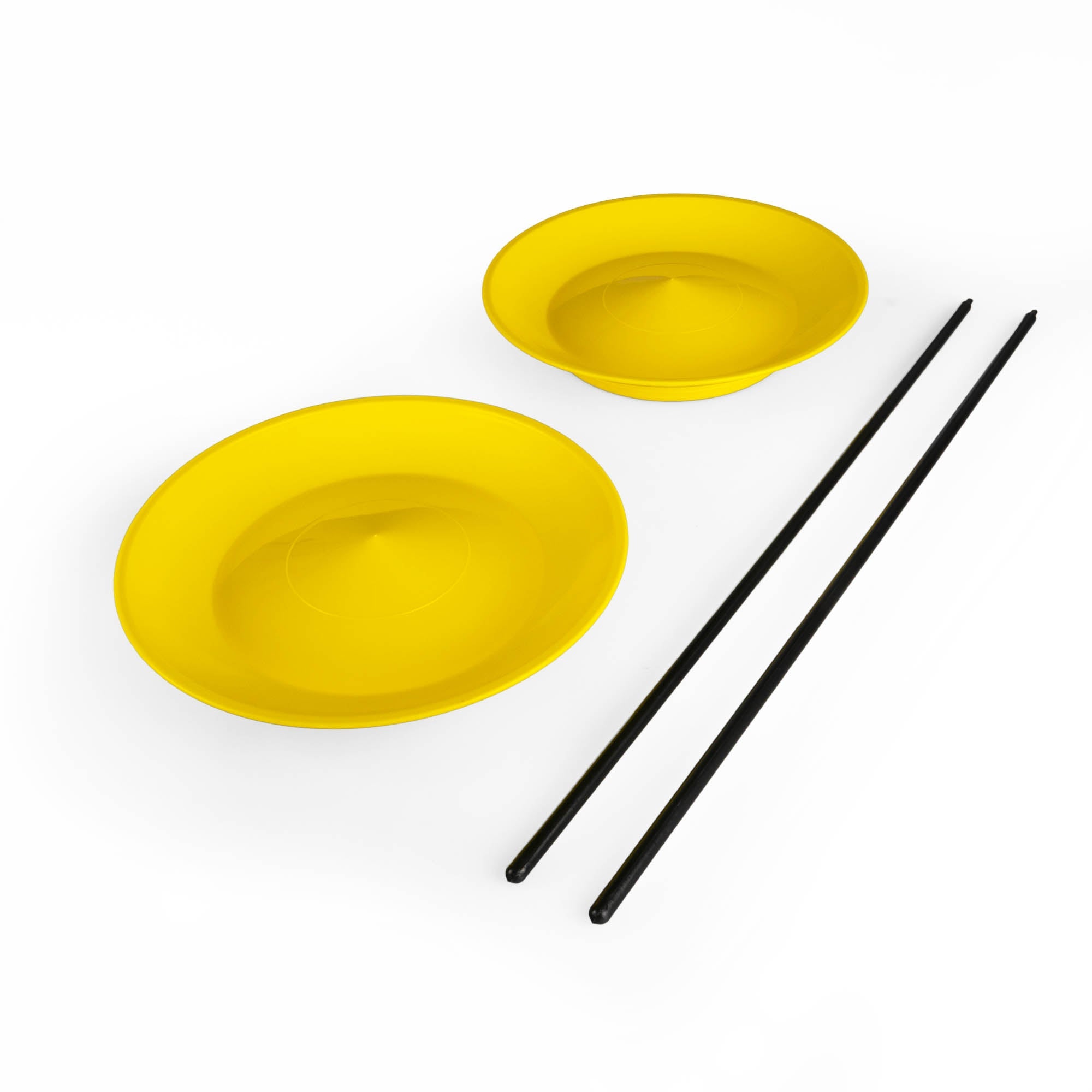 Status spinning plates 2 x yellow with 2 sticks at a slight angle