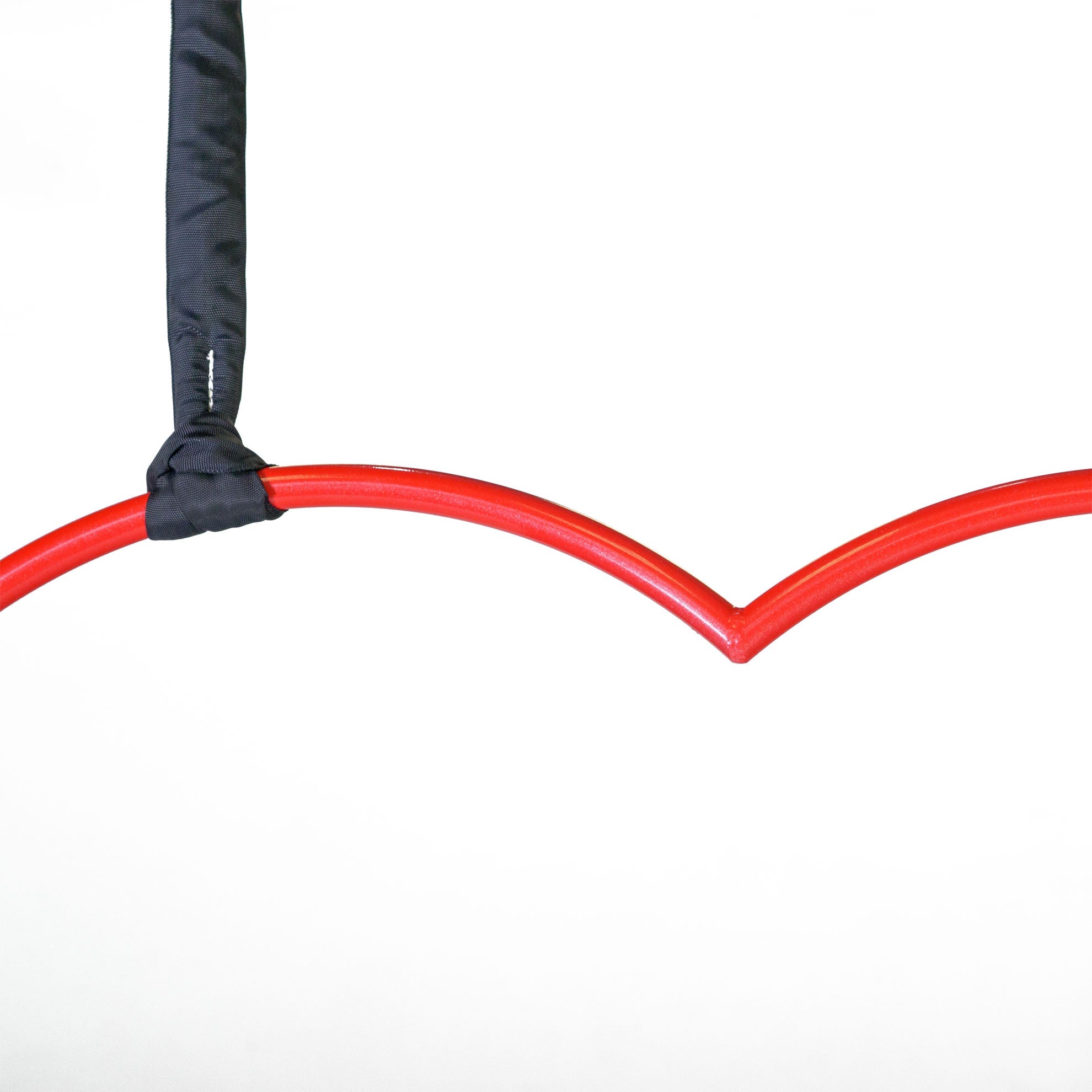 close-up aerial heart rigged from one bump with a polysafe rope.