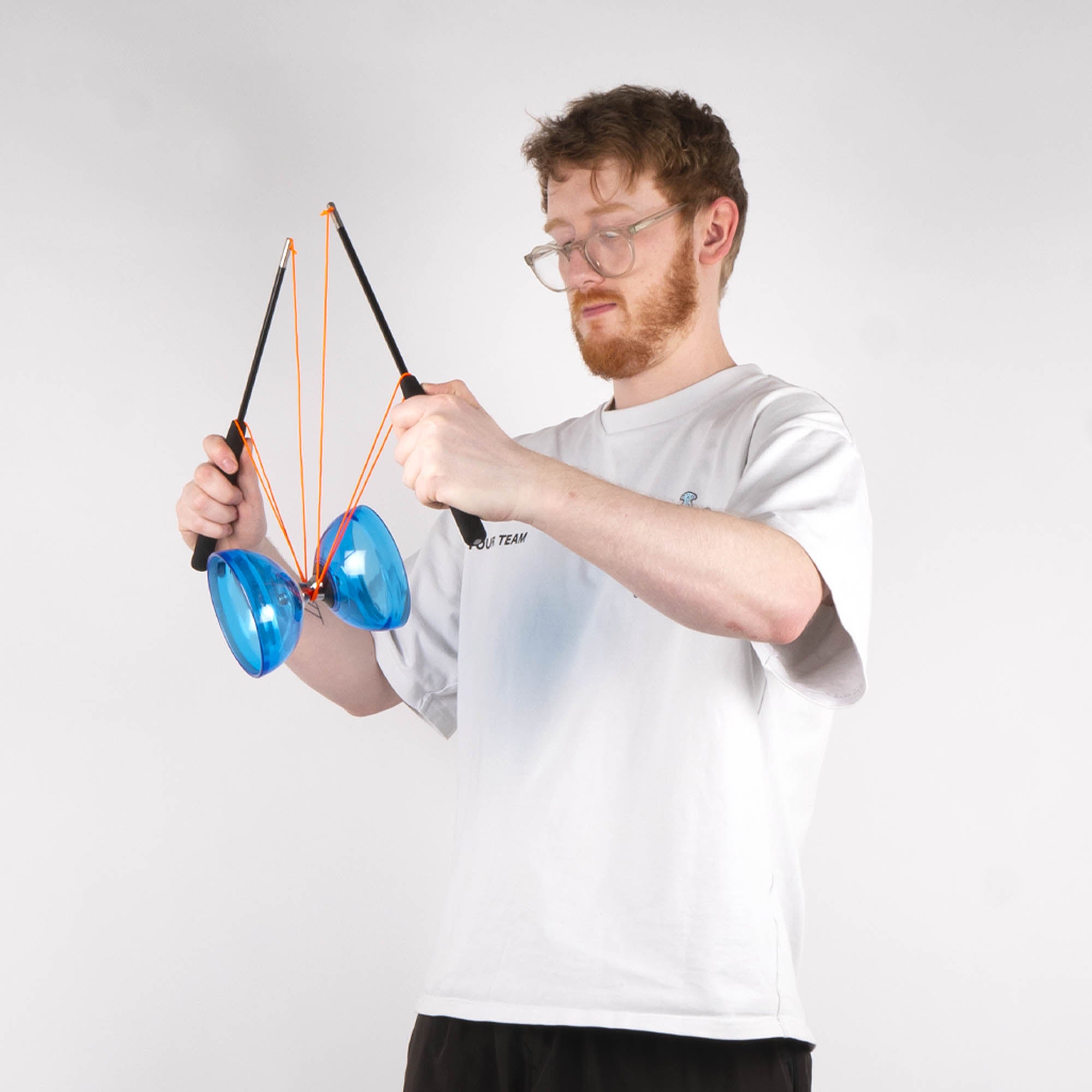 Status S3 Triple Bearing Diabolo Set with Handsticks – Firetoys US